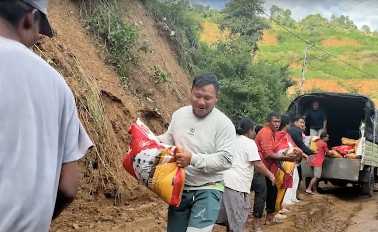 Heavy Rains Trigger Landslides: Kathmandu Volunteers Bring Urgent Relief