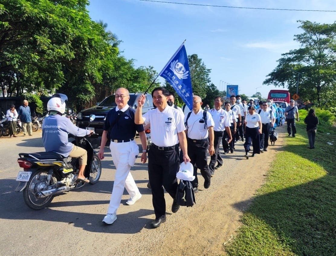 TIMA Volunteers Visit Cambodia for A Three-Day Free Clinic