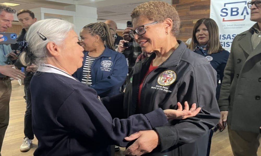 LA Mayor Commends Tzu Chi Volunteers for Selflessness Despite Losing Their Own Home to the Wildfires