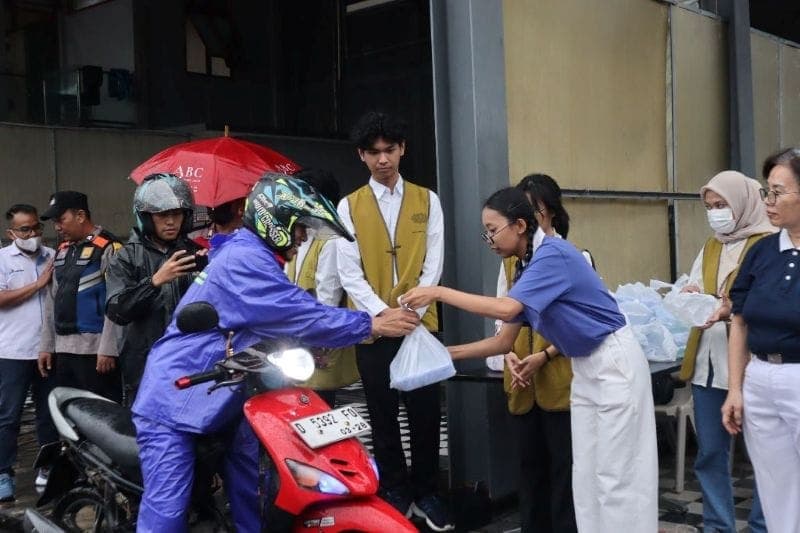 Sharing Love During Ramadan: A Thousand Meals for Those in Need