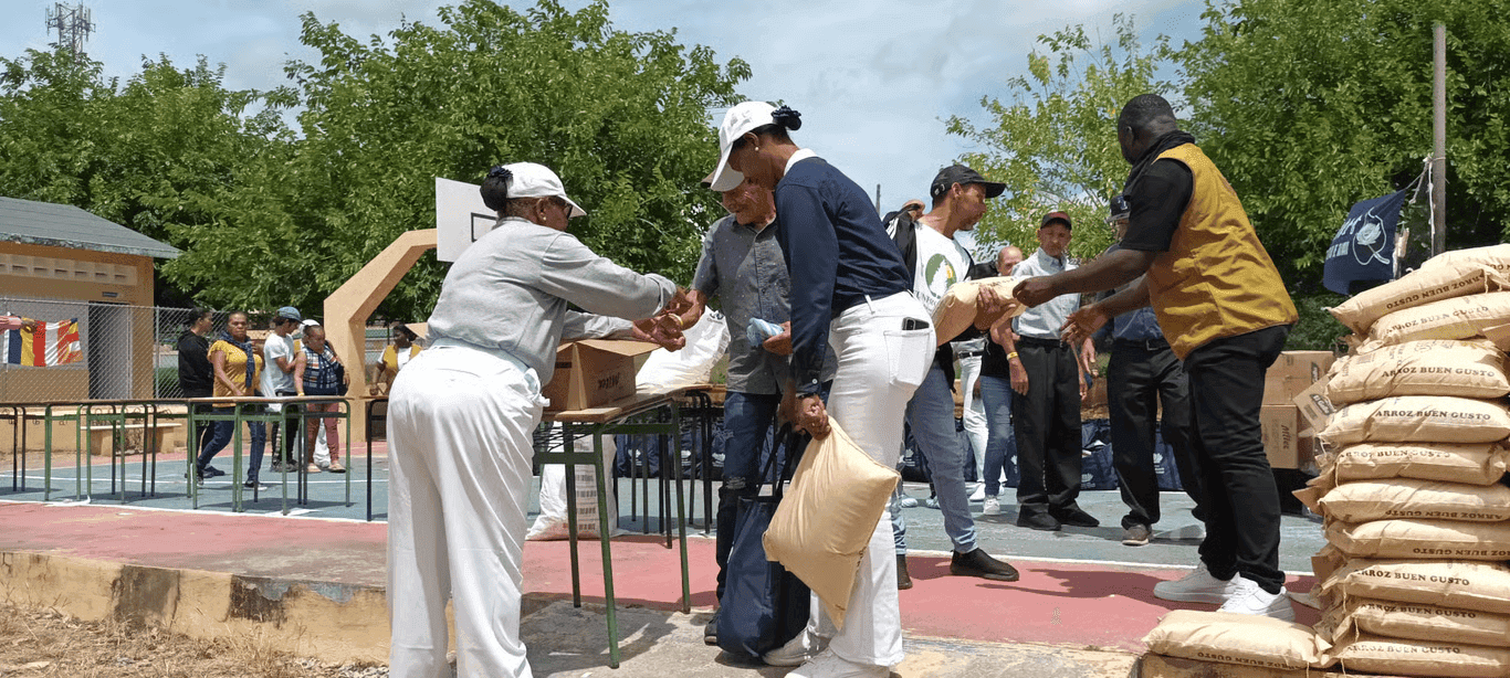 Bringing Relief to the Highlands in Manabao, Dominican Republic