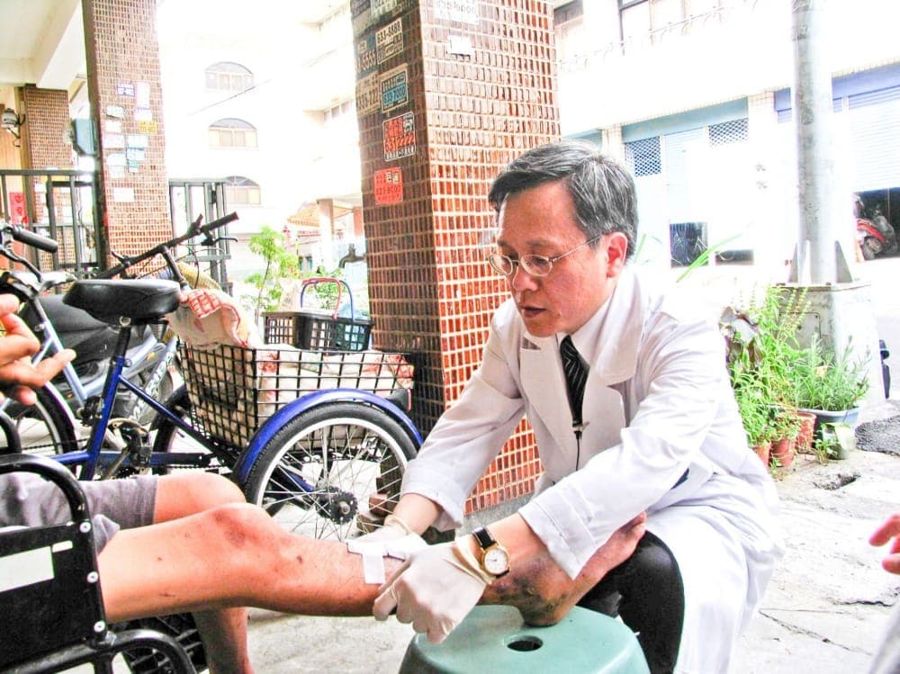 Surgeons Offer Hope After Trauma