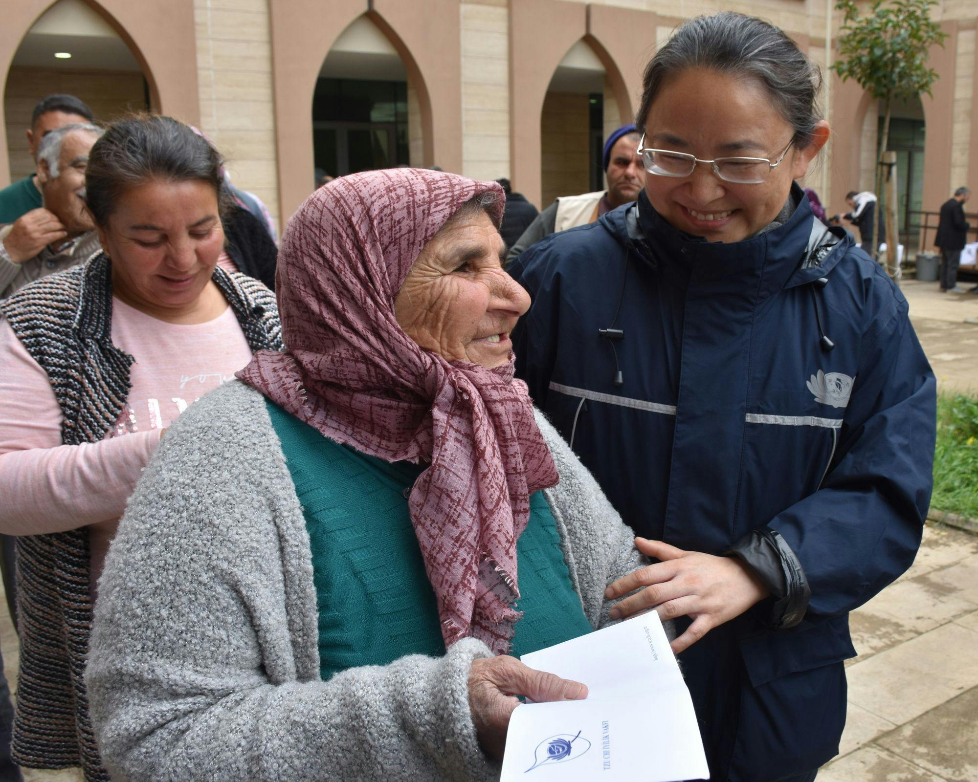 Buddhistdoor Global | Engaged Buddhism: Buddhist Tzu Chi Foundation Brings Compassion and Relief to 36,000 Families in Türkiye