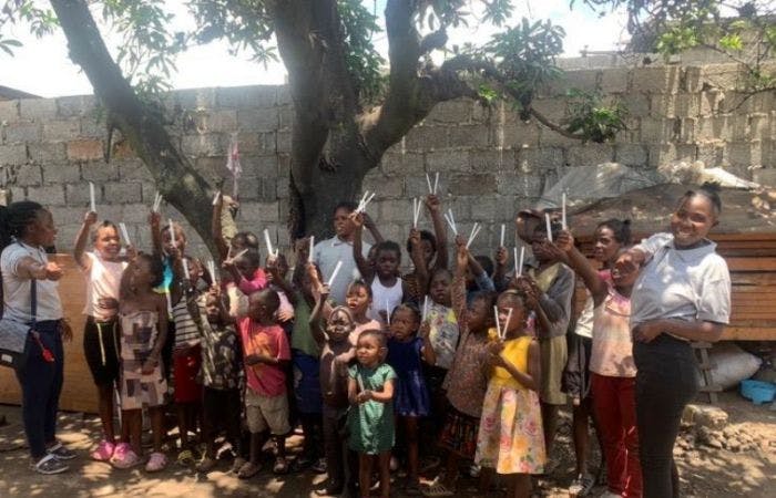 Zambian Mothers Launch ‘Weekend Kindergarten’ Under the Tree